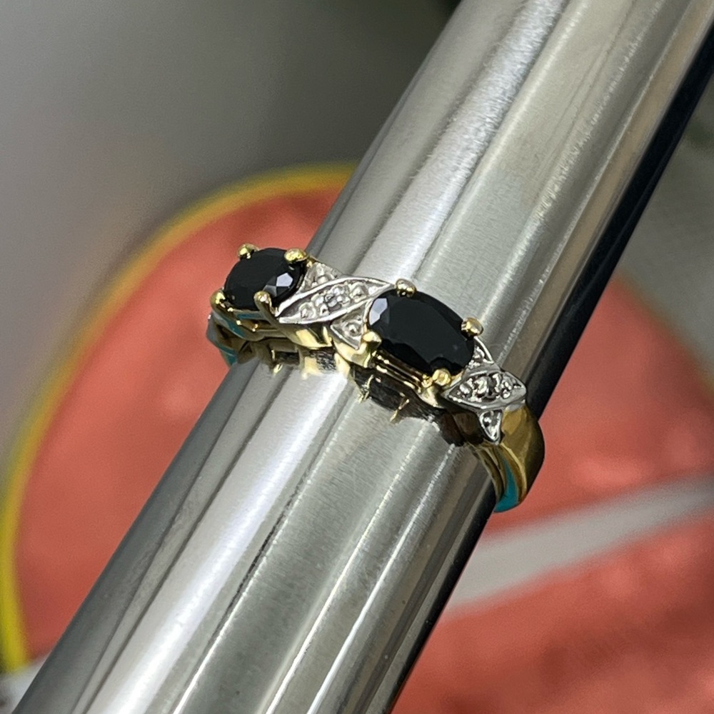 Vintage Black Onyx & CZ Accent Ring - Gold Over Sterling Silver (Size 6.75) - Picture 7 of 17